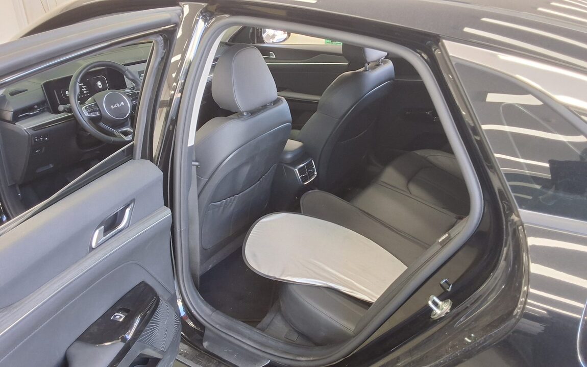 KIA THE NEW K5 (DL3) 2.0 GASOLINE NOBLESSE 2024 - zdjęcie 12