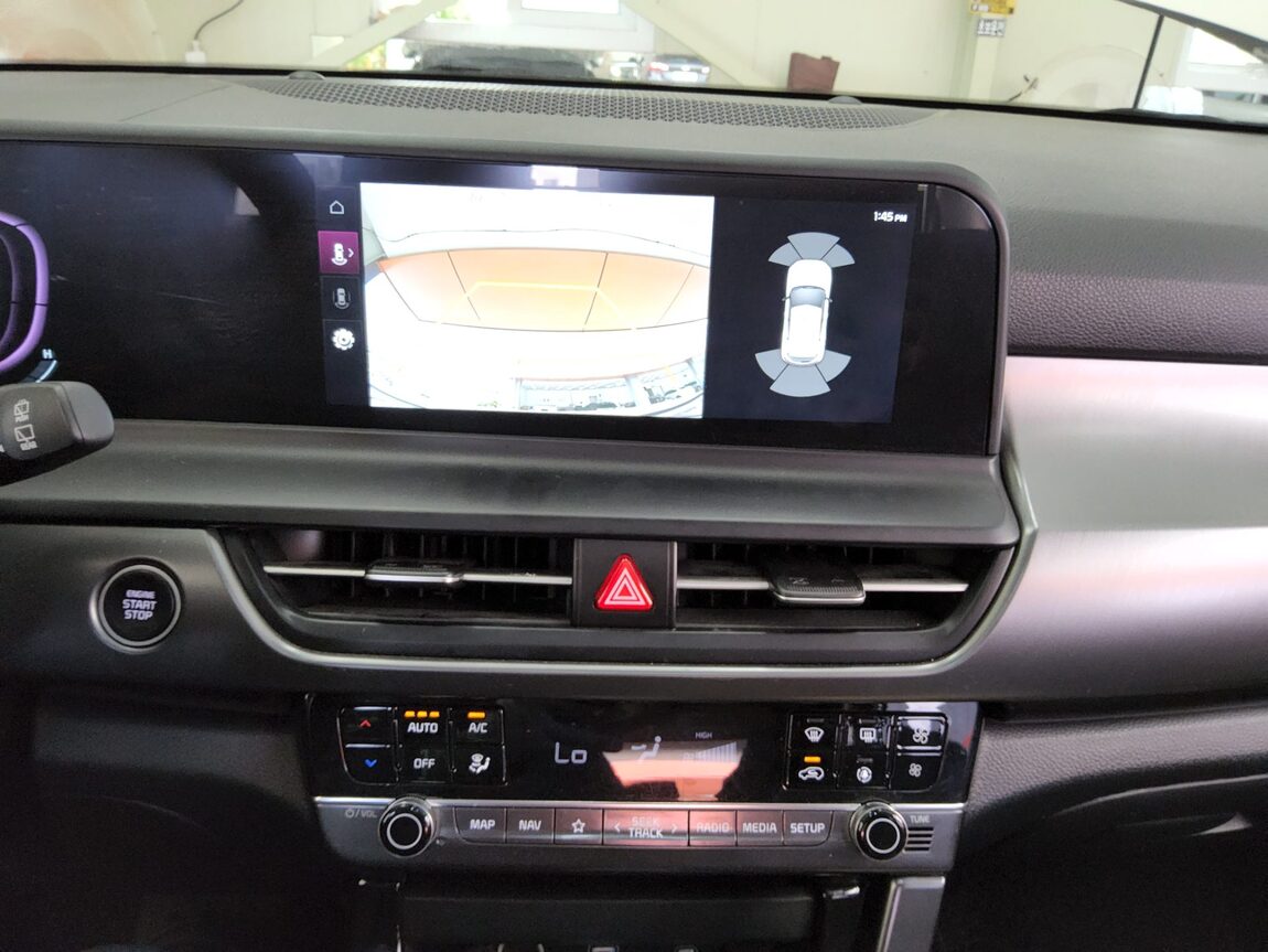 KIA THE NEW SELTOS 2.0 GASOLINE 2WD PRESTIGE 2024 - zdjęcie 18