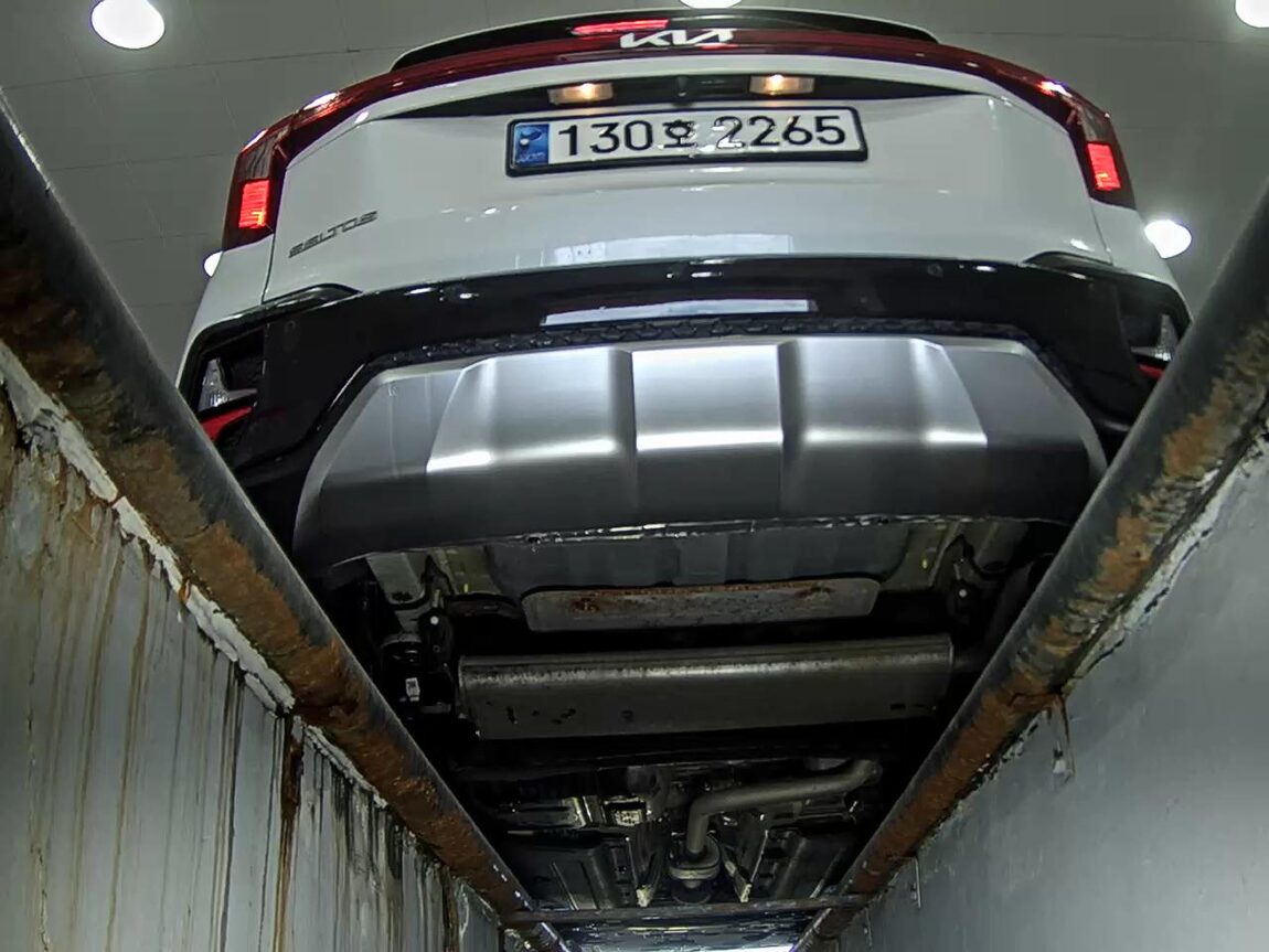 KIA THE NEW SELTOS 2.0 GASOLINE 2WD PRESTIGE 2024 - zdjęcie 8