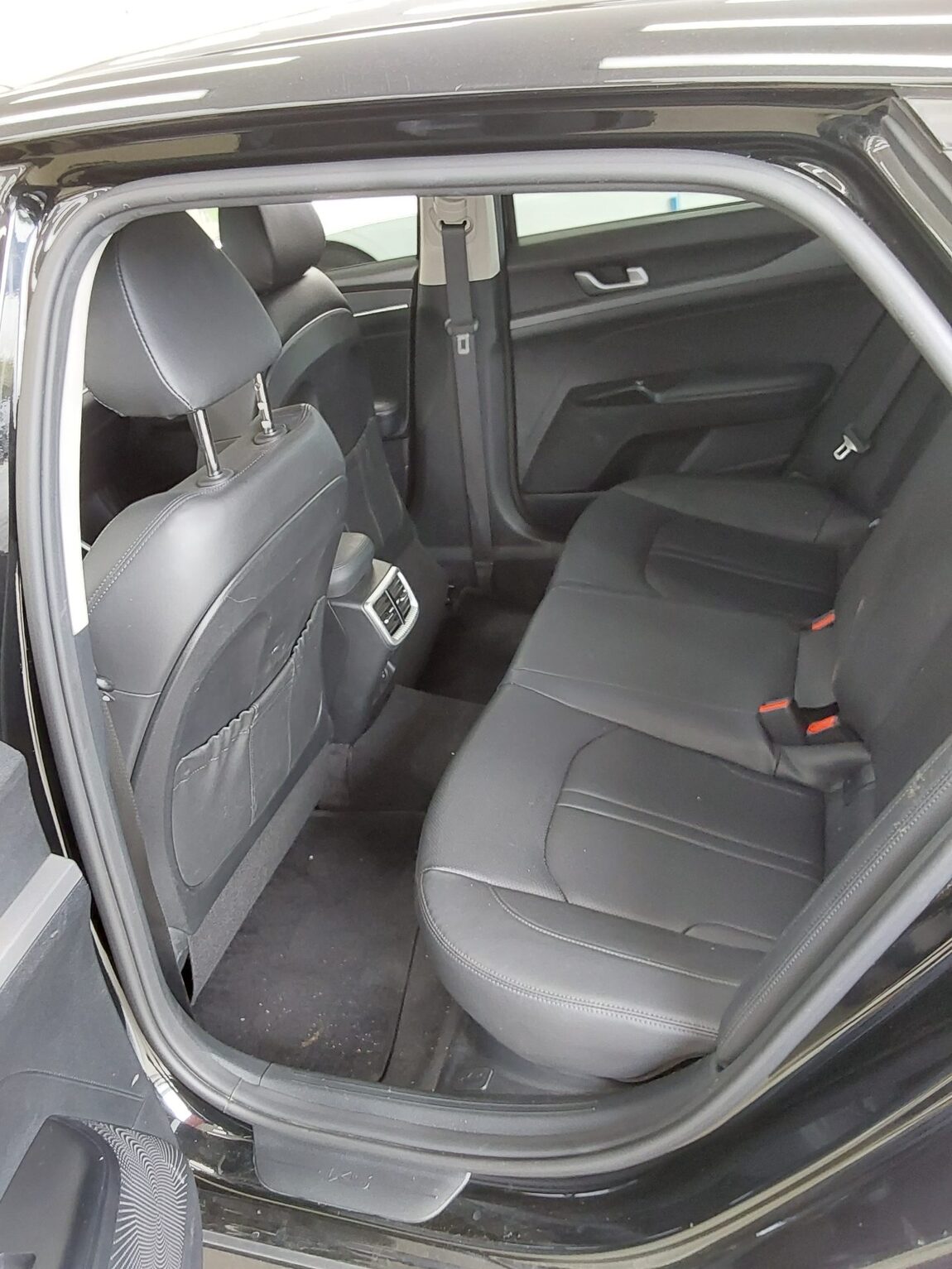 KIA NEW K5 HYBRID (DL3) 2.0 HEV PRESTIGE 2023 - zdjęcie 12