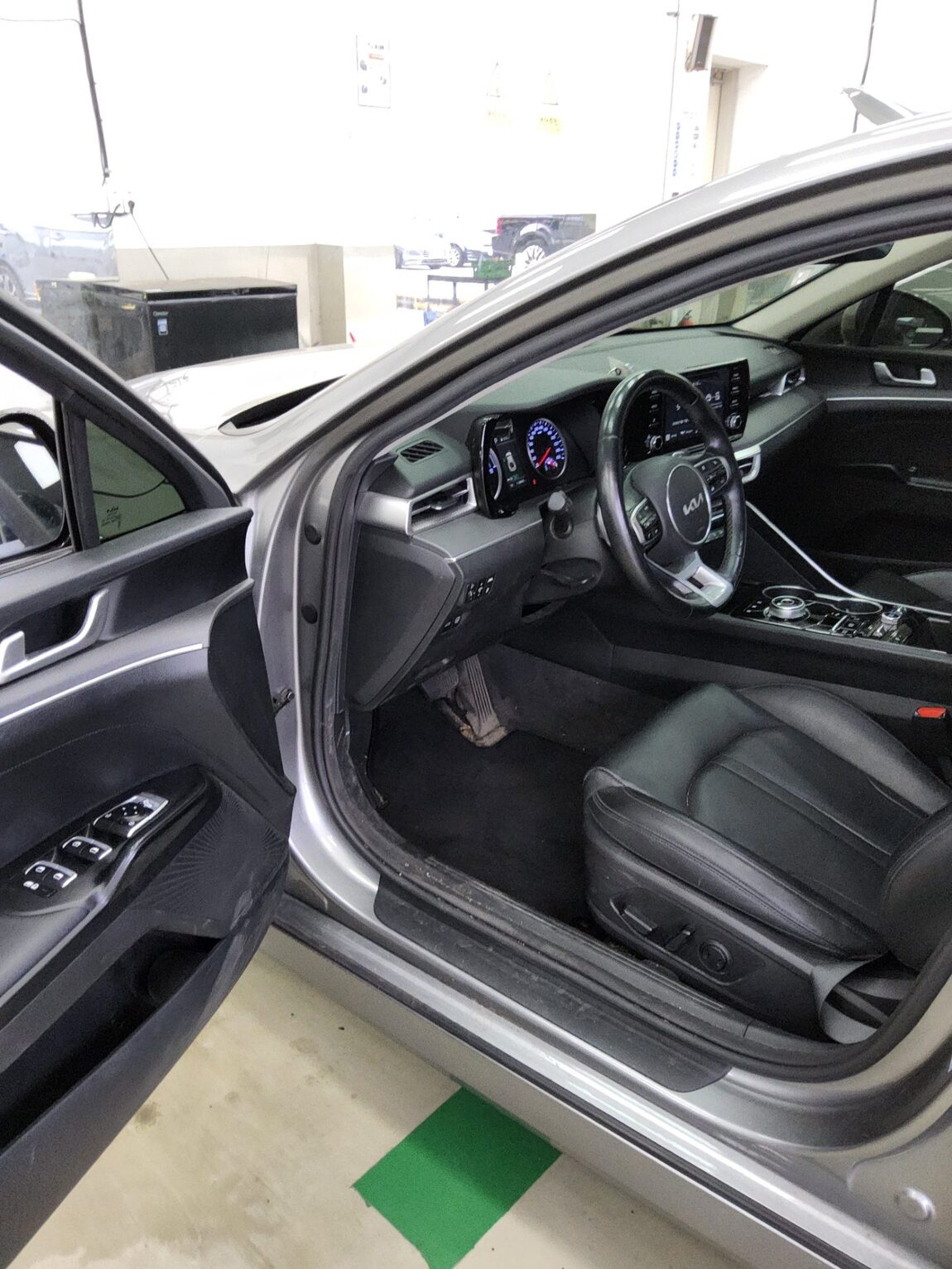KIA NEW K5 HYBRID (DL3) 2.0 HEV PRESTIGE 2023 - zdjęcie 10