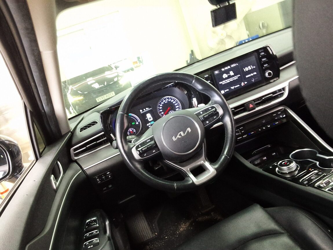 KIA NEW K5 HYBRID (DL3) 2.0 HEV PRESTIGE 2023 - zdjęcie 12