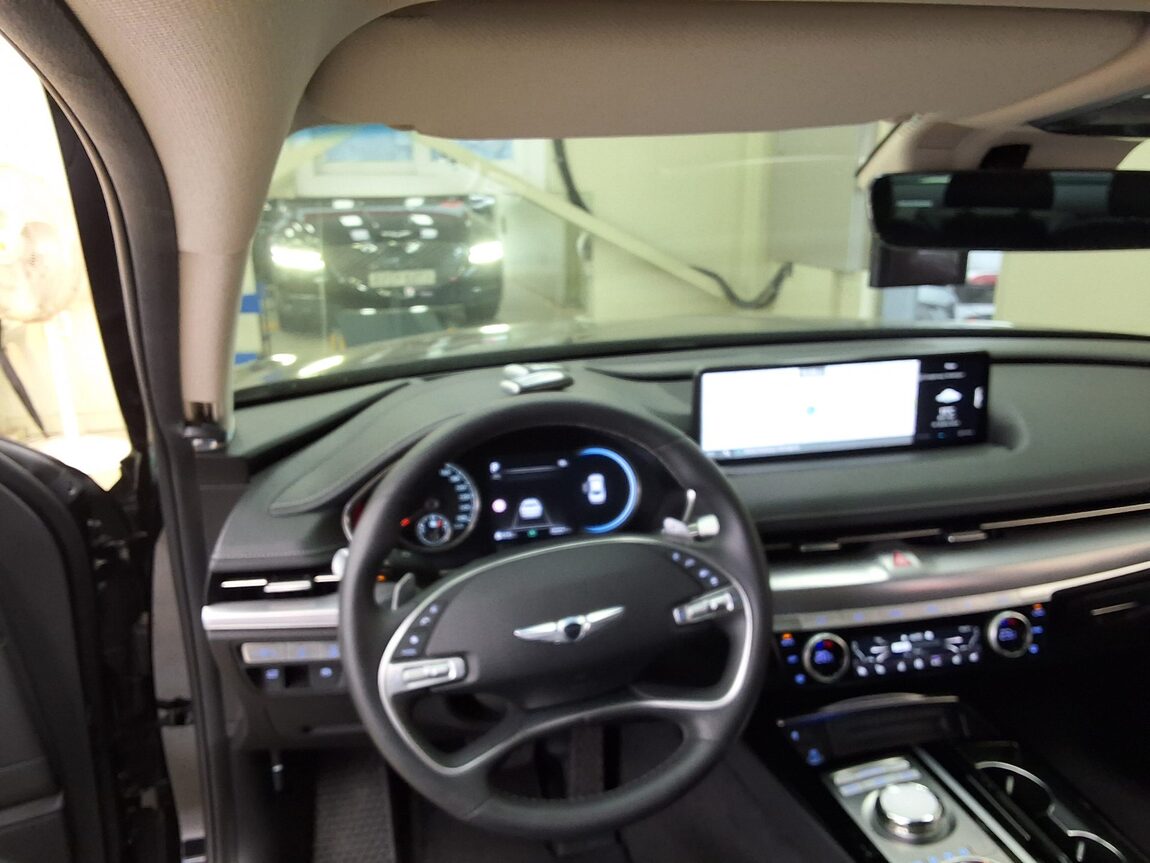 GENESIS THE ALL NEW G80 GASOLINE 2.5 AWD BASE MODEL 2024 - zdjęcie 12