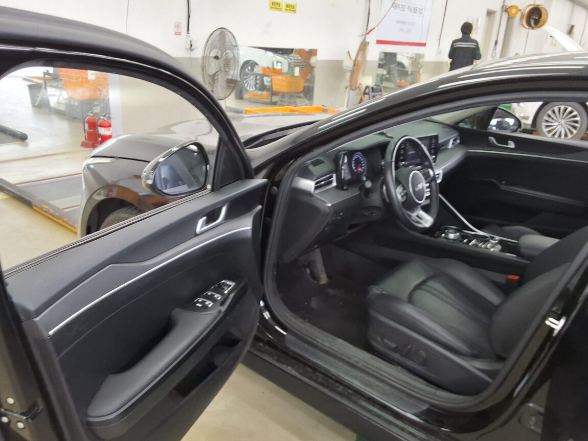 KIA NEW K5 HYBRID PRESTIGE 2023 - zdjęcie 10