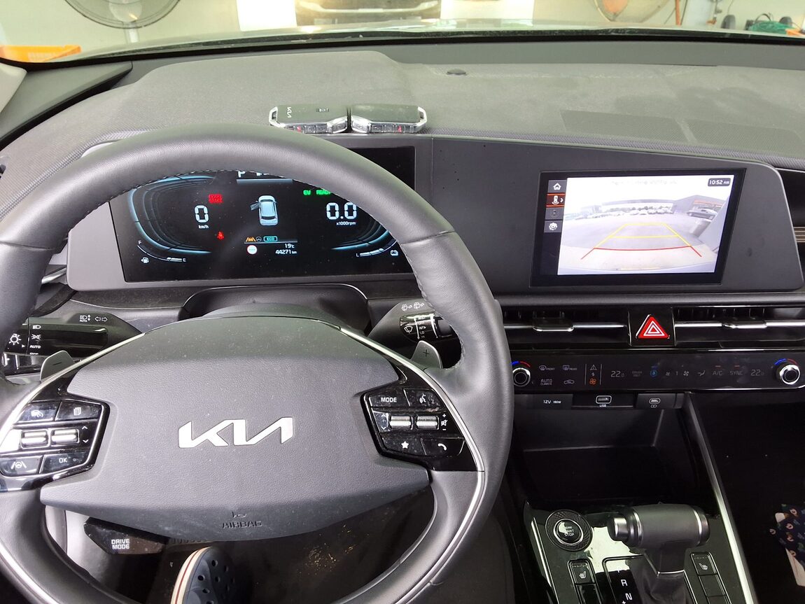 KIA THE ALL NEW NIRO 1.6 HEV TRENDY 2025 - zdjęcie 18