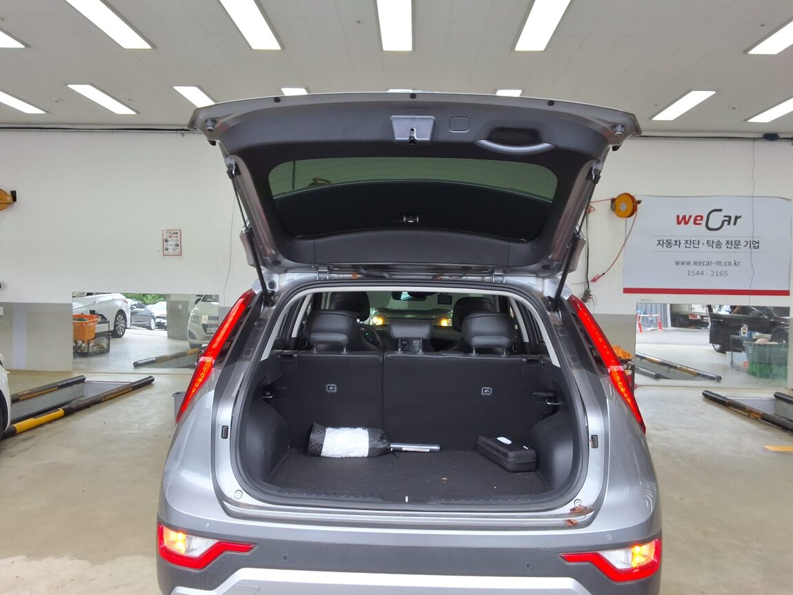 KIA THE ALL NEW NIRO 1.6 HEV TRENDY 2025 - zdjęcie 16
