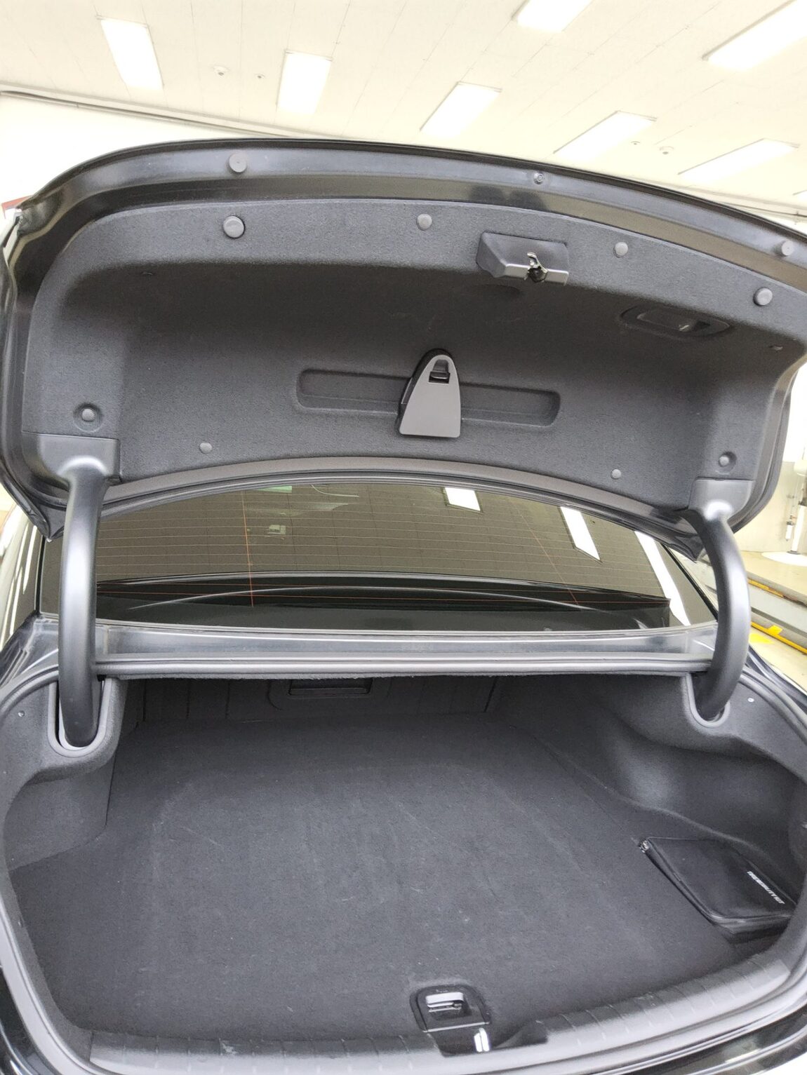 HYUNDAI THE NEW GRANDEUR IG LPi 3.0 RENTAL CAR MODERN 2022 - zdjęcie 15