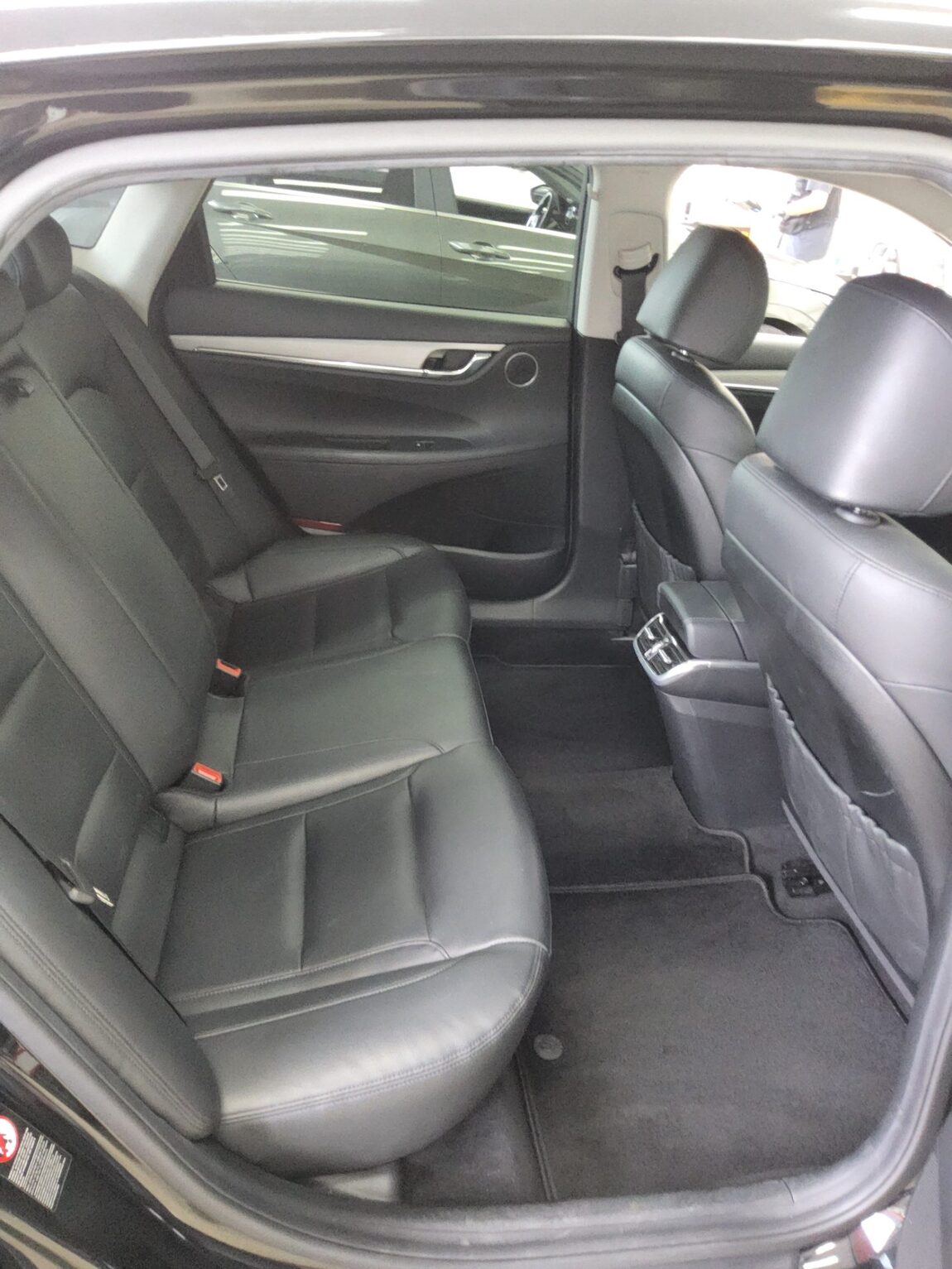 HYUNDAI THE NEW GRANDEUR IG LPi 3.0 RENTAL CAR MODERN 2022 - zdjęcie 13
