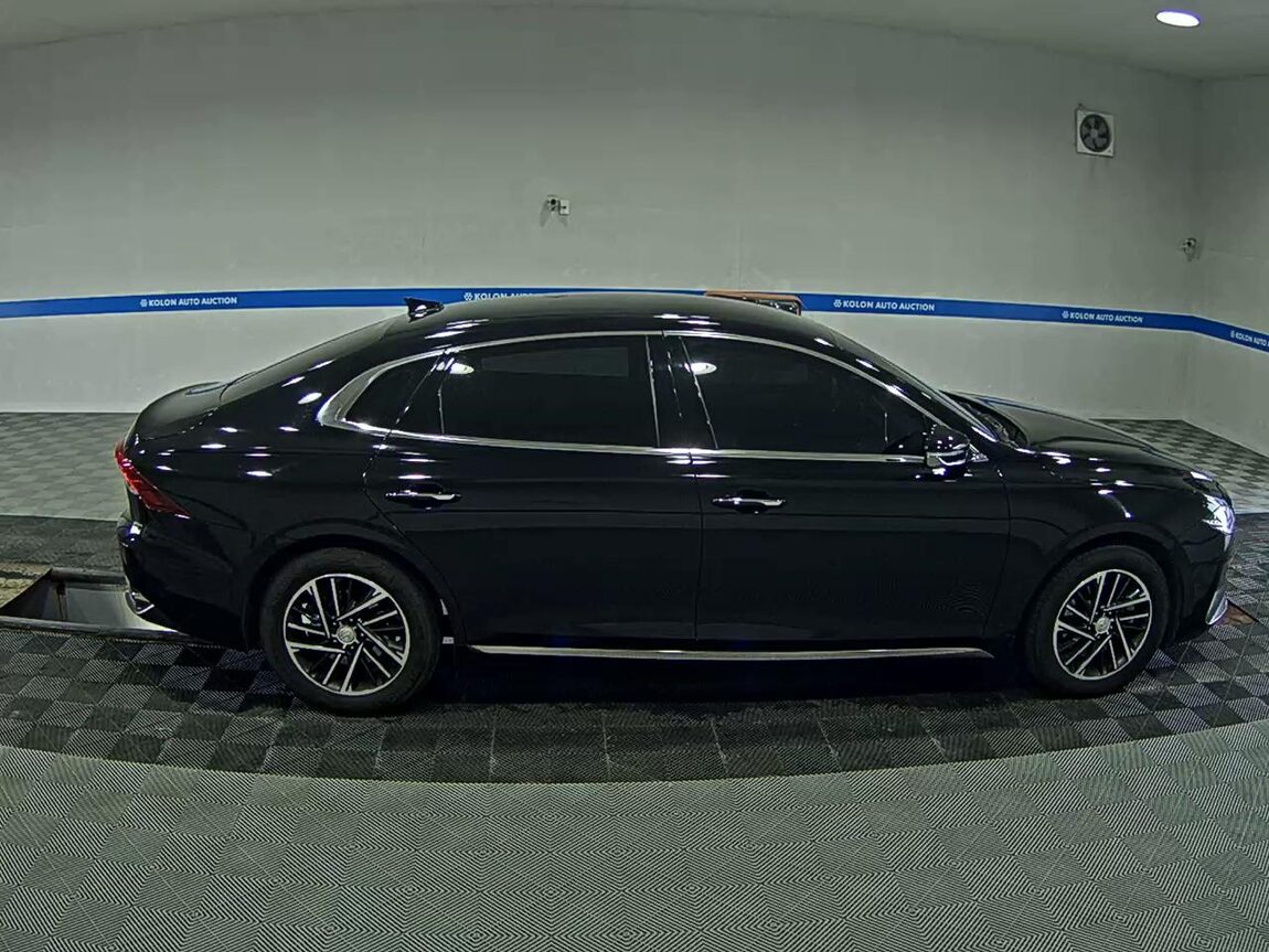 HYUNDAI THE NEW GRANDEUR IG LPi 3.0 RENTAL CAR MODERN 2022 - zdjęcie 4