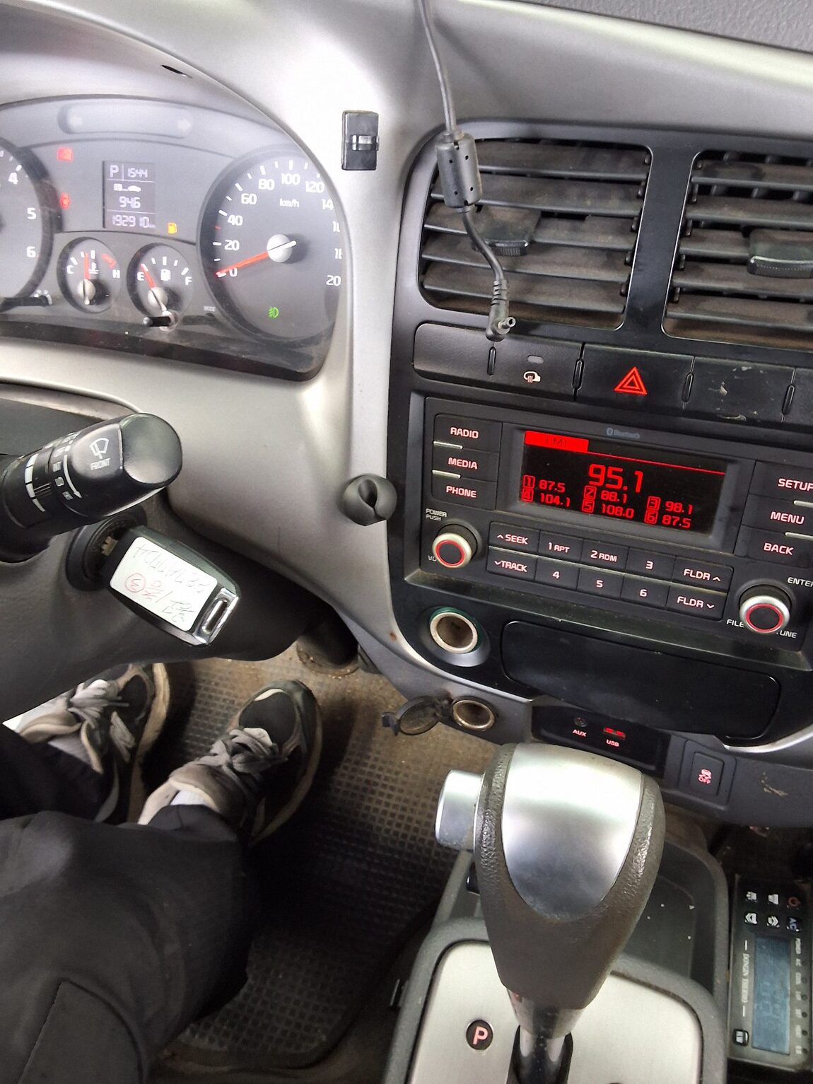 KIA BONGO III CARGO CRDi KING CAB EXTRA LONG WHEELBASE 2019 - zdjęcie 15