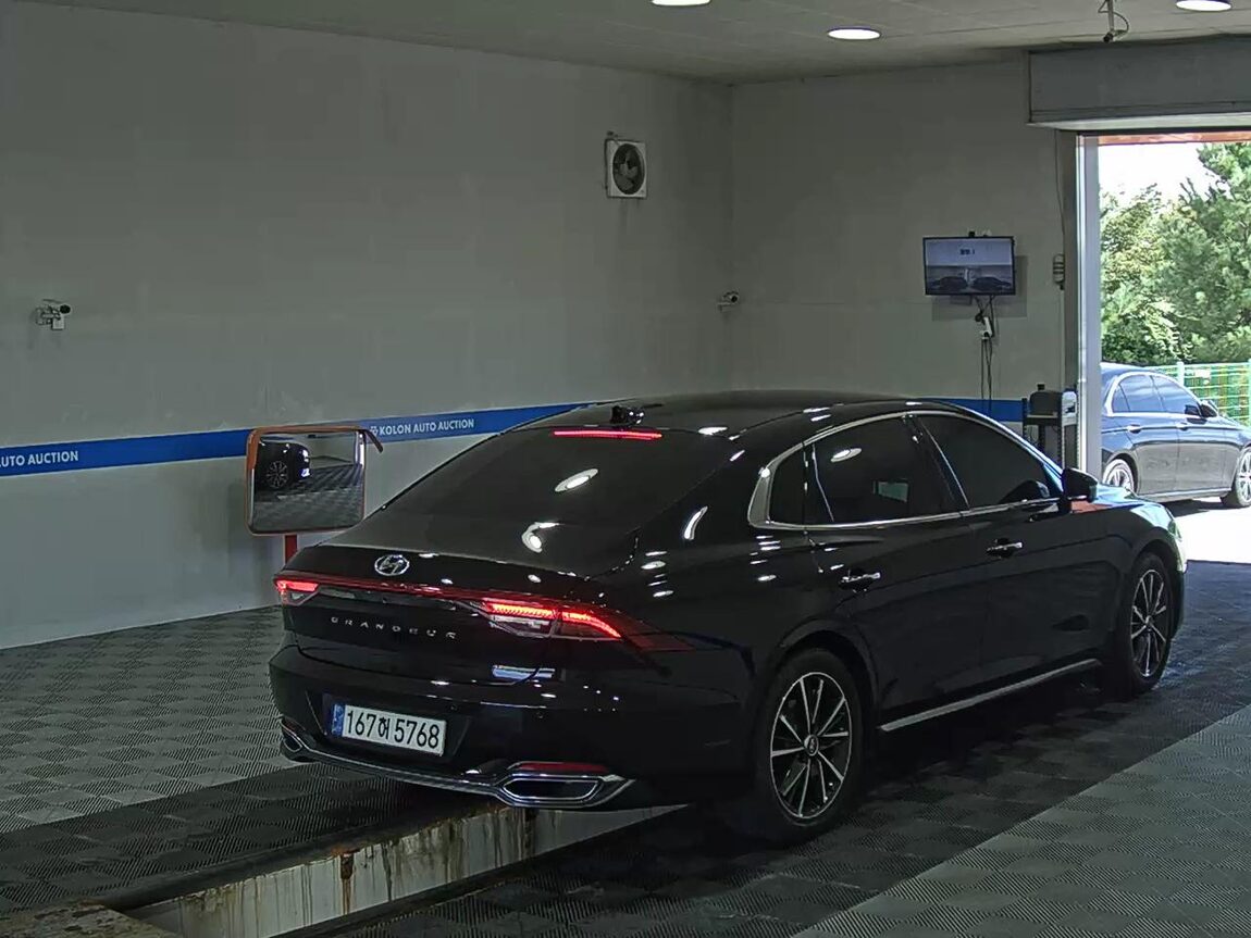 HYUNDAI THE NEW GRANDEUR IG GASOLINE 2.5 LE BLANC 2022 - zdjęcie 5