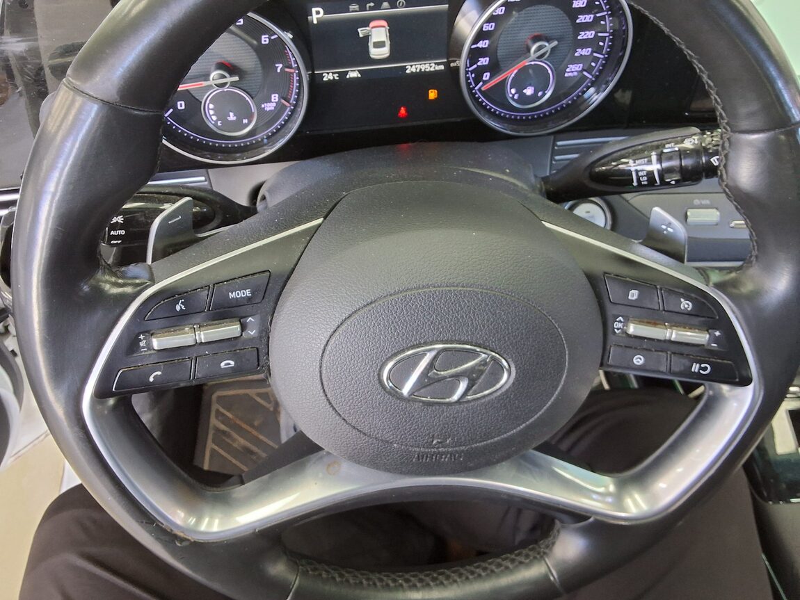 HYUNDAI THE NEW GRANDEUR IG LPi 3.0 BUSINESS DELUXE TYPE 2022 - zdjęcie 17