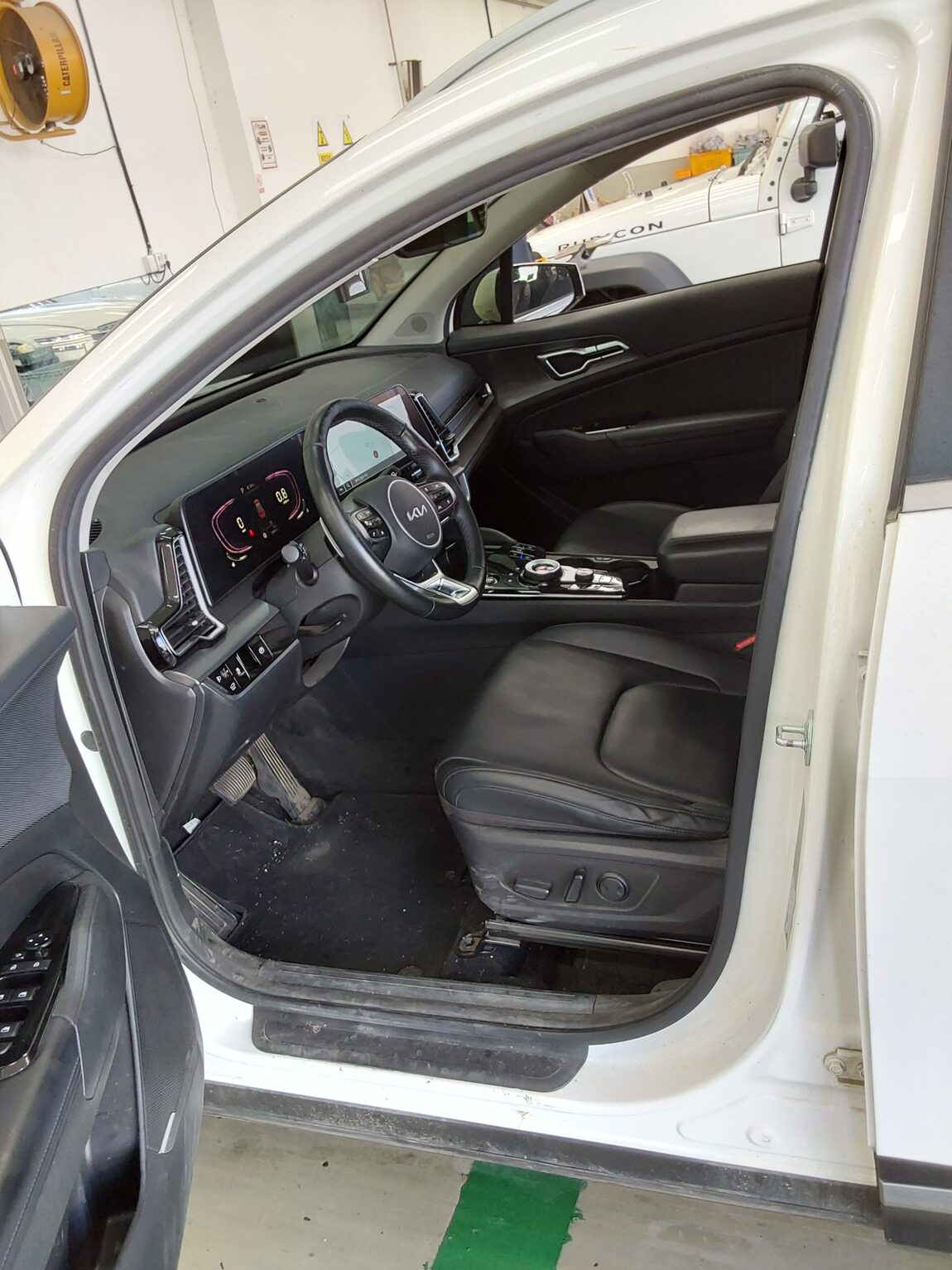 KIA THE ALL NEW SPORTAGE 2.0 DIESEL 4WD NOBLESSE 2023 - zdjęcie 10