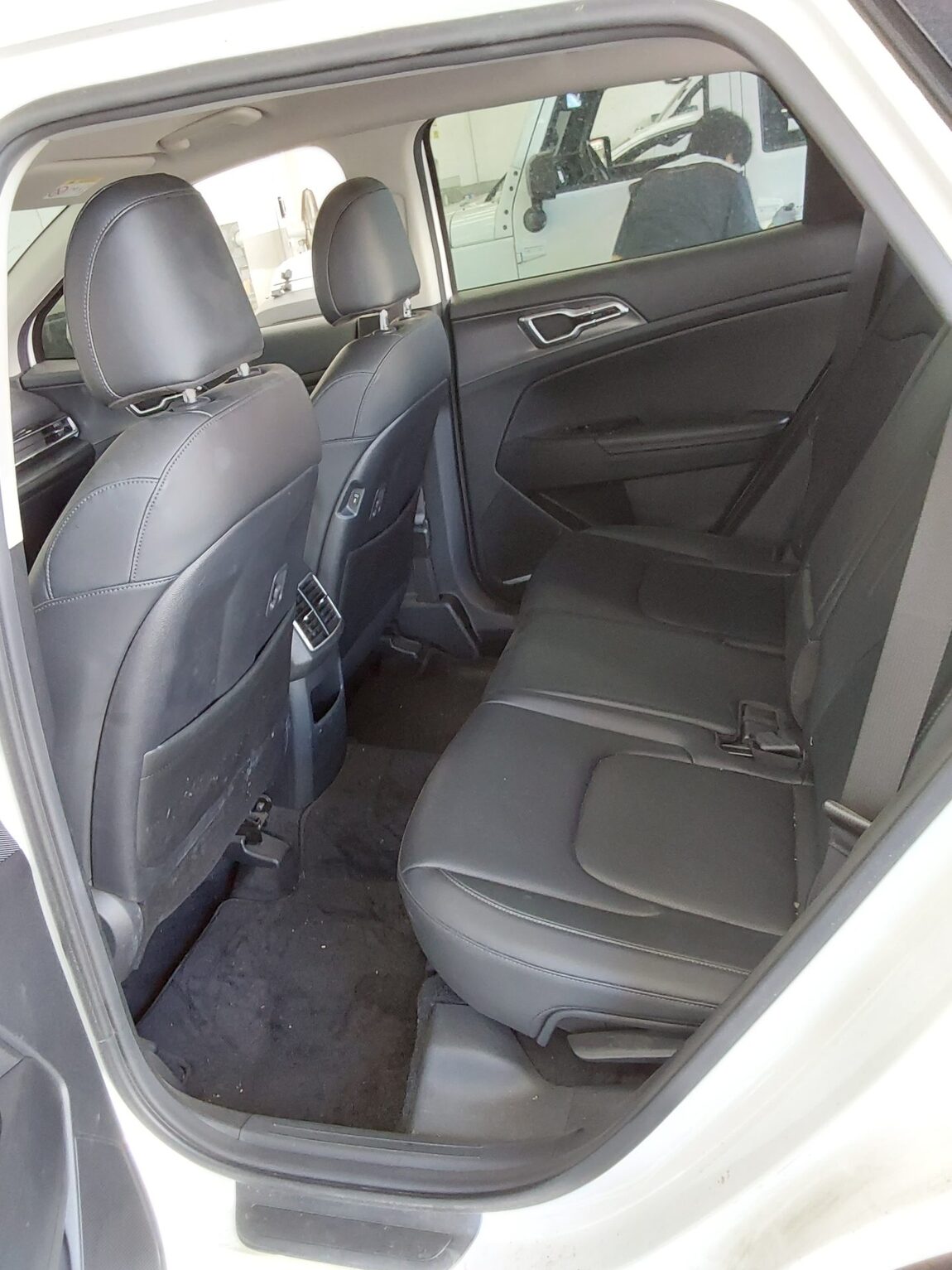 KIA THE ALL NEW SPORTAGE 2.0 DIESEL 4WD NOBLESSE 2023 - zdjęcie 12