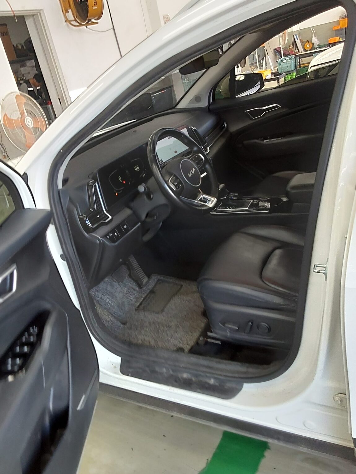 KIA THE ALL NEW SPORTAGE 2.0 LPG 2WD PRESTIGE 2023 - zdjęcie 10