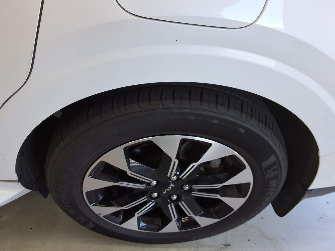 KIA NEW CARNIVAL (KA4) 9-SEATER DIESEL SIGNATURE 2022 - zdjęcie 25