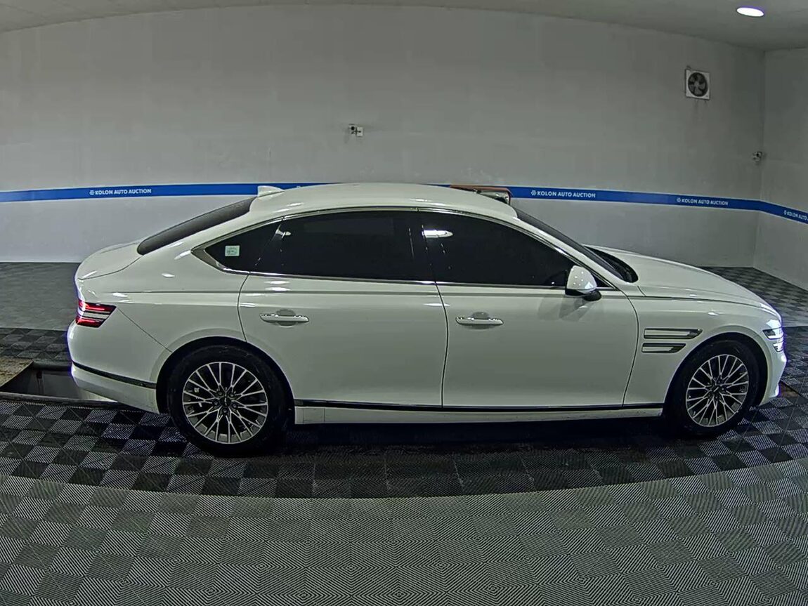 GENESIS THE ALL NEW G80 GASOLINE 2.5 AWD BASE MODEL 2022 - zdjęcie 4