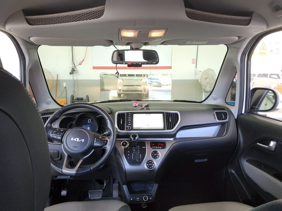 KIA THE NEW RAY 1.0 GASOLINE PRESTIGE 2022 - zdjęcie 11