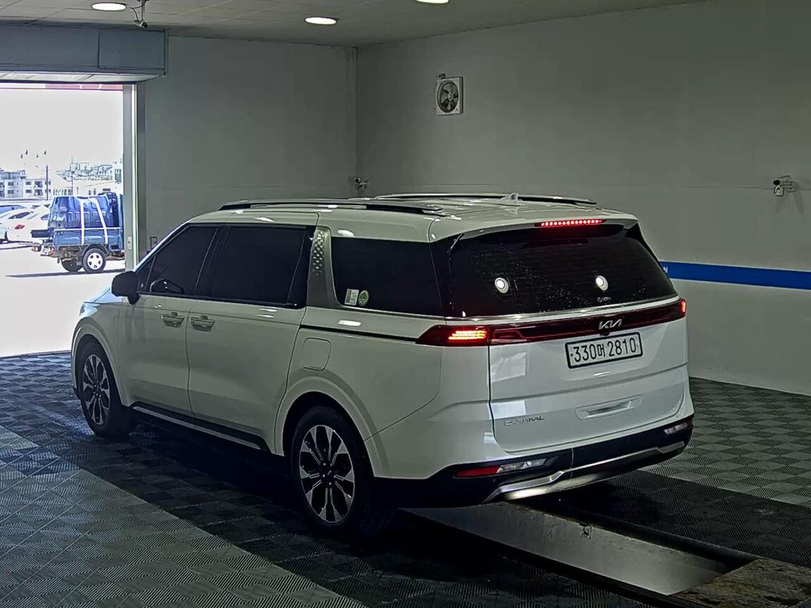 KIA NEW CARNIVAL (KA4) 9-SEATER DIESEL NOBLESSE 2023 - zdjęcie 6