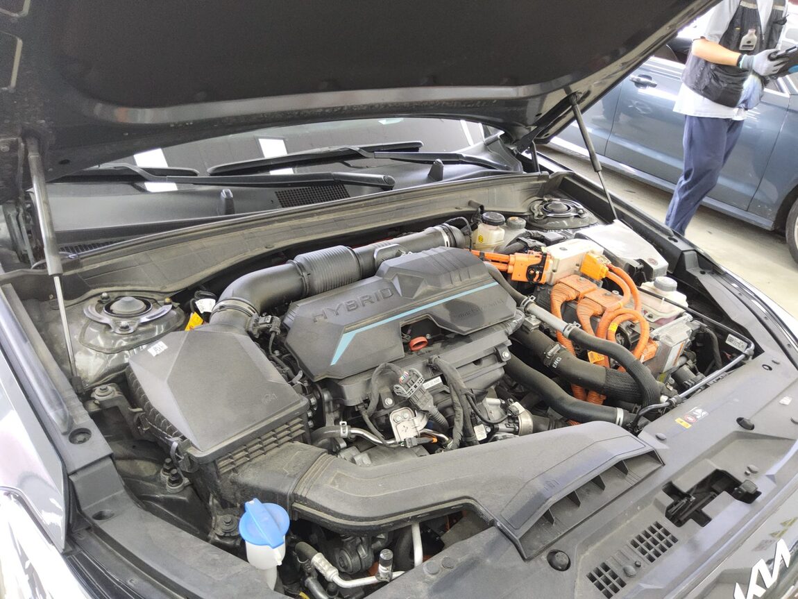 KIA K8 HYBRID HEV NOBLESSE 2024 - zdjęcie 18