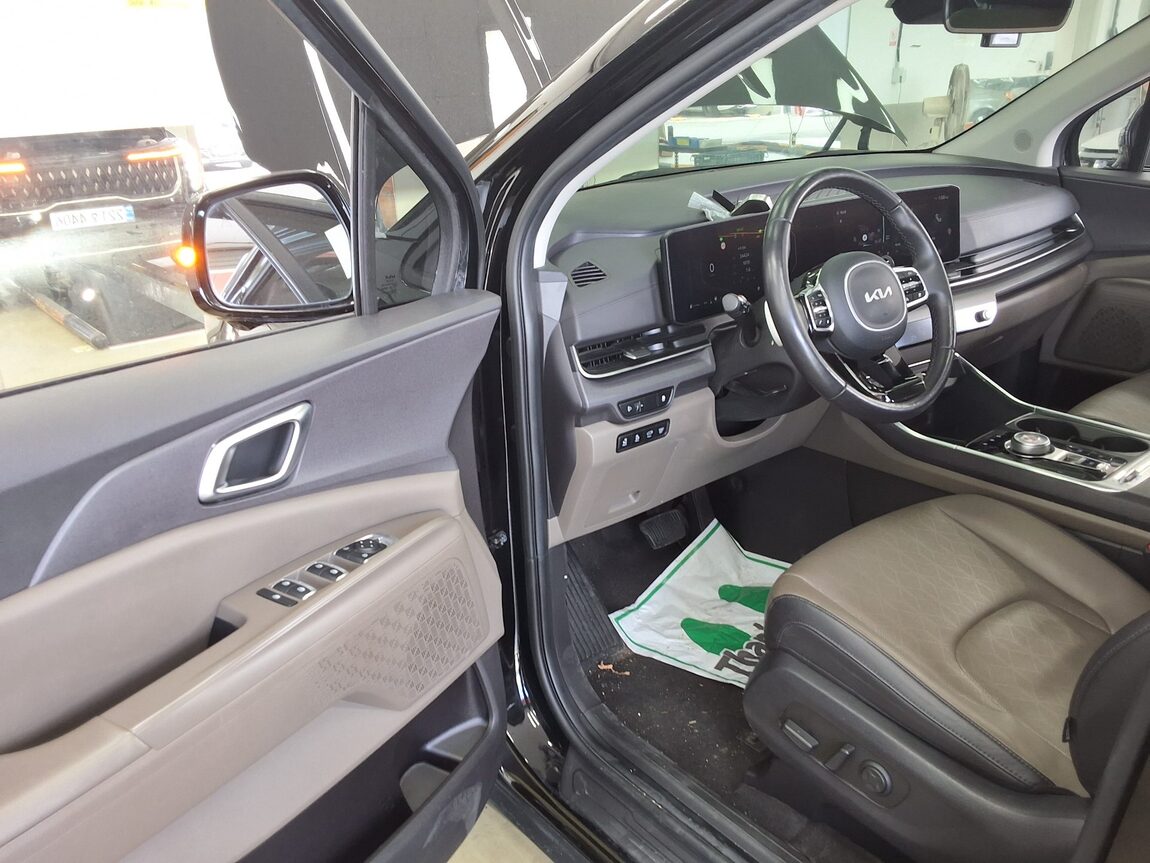 KIA THE NEW CARNIVAL (KA4) 9-SEATER DIESEL NOBLESSE 2024 - zdjęcie 11