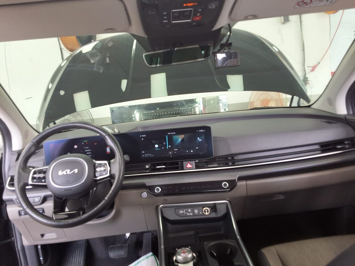 KIA THE NEW CARNIVAL (KA4) 9-SEATER DIESEL NOBLESSE 2024 - zdjęcie 12