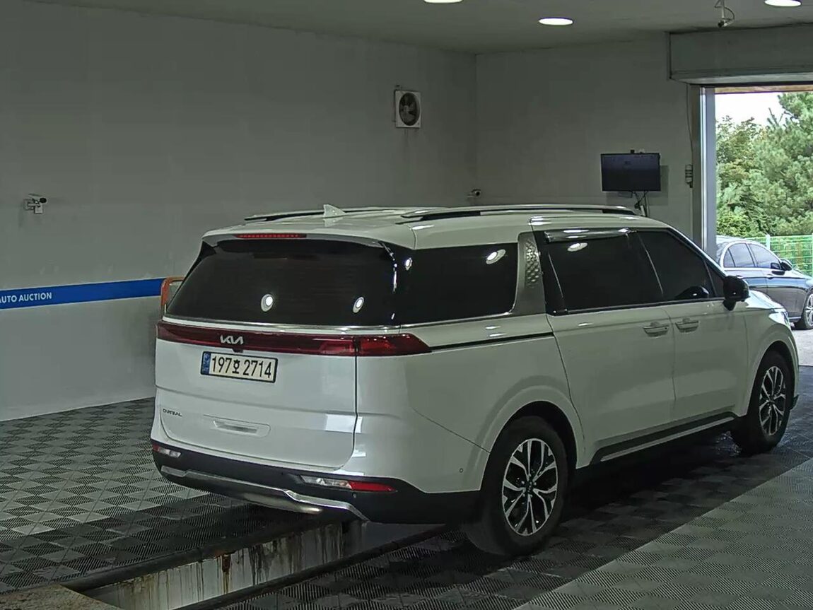 KIA NEW CARNIVAL (KA4) 9-SEATER GASOLINE SIGNATURE 2023 - zdjęcie 5
