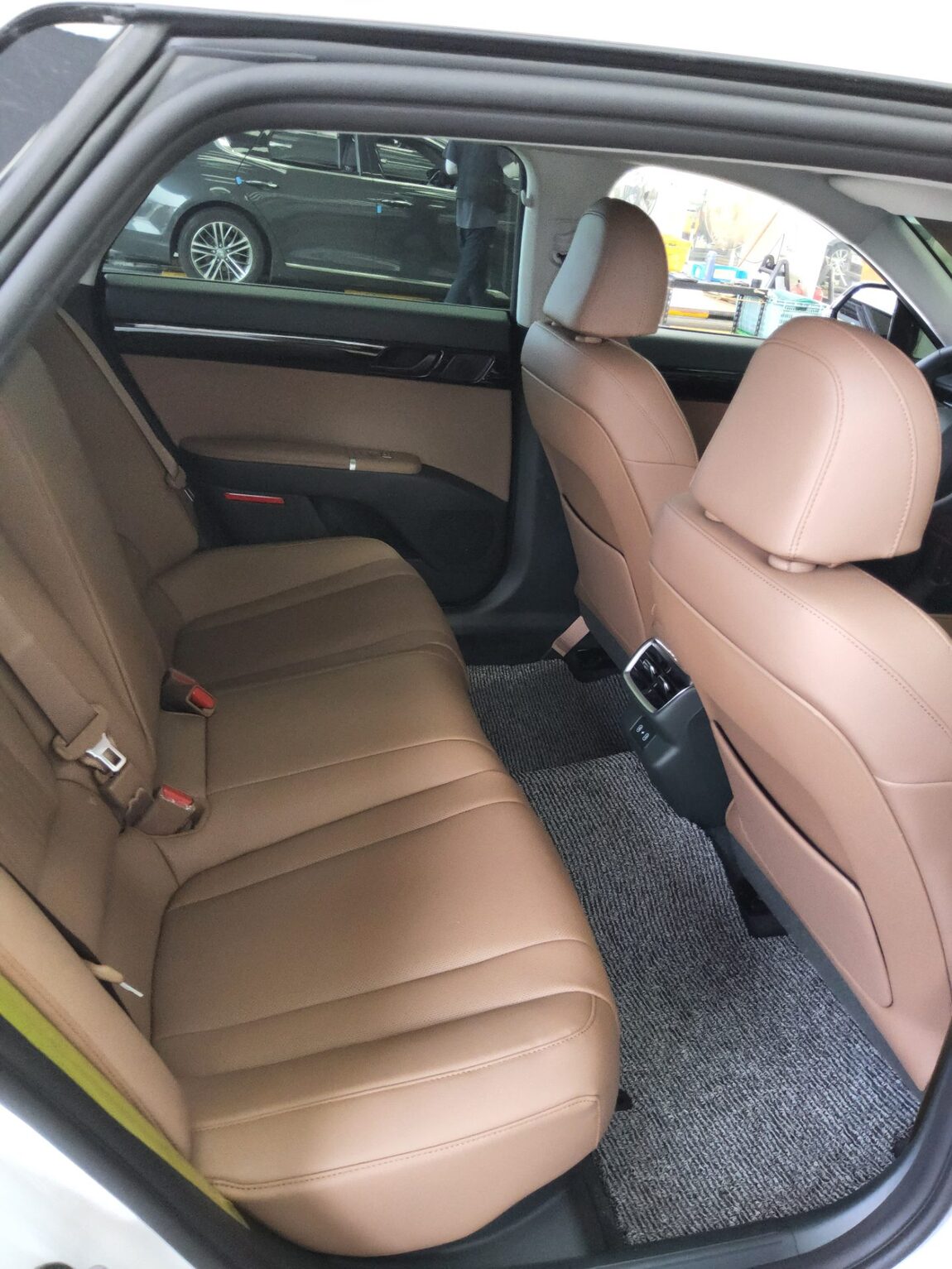 HYUNDAI THE ALL NEW GRANDEUR HYBRID 1.6 HYBRID PREMIUM 2026 - zdjęcie 13