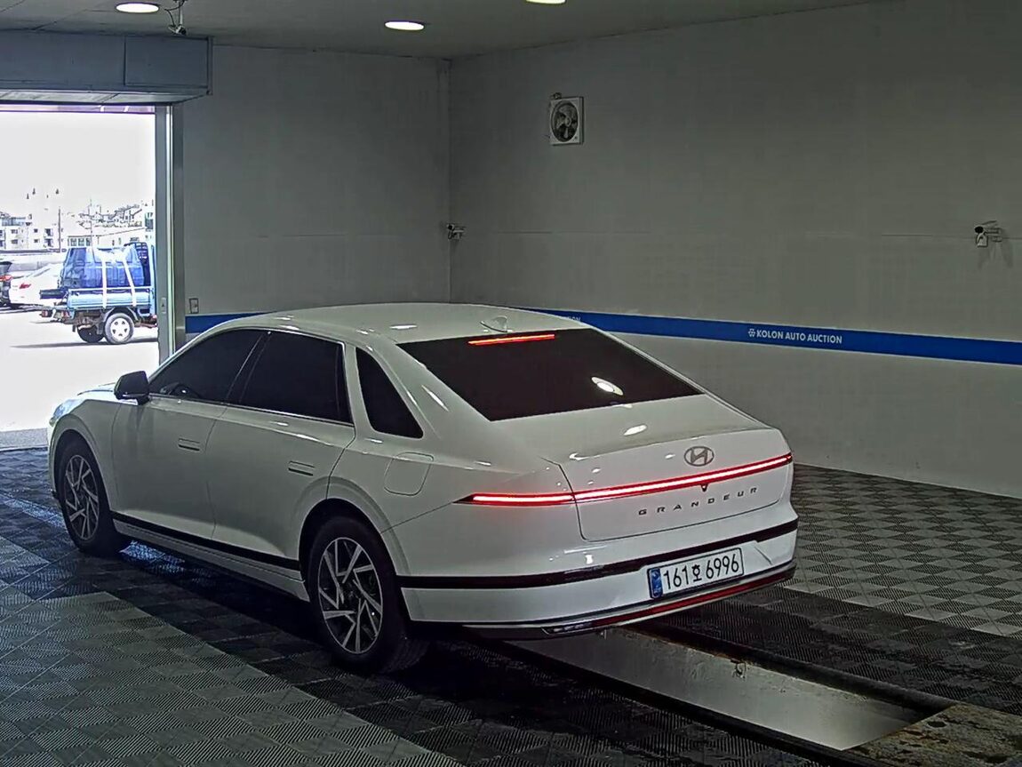 HYUNDAI THE ALL NEW GRANDEUR HYBRID 1.6 HYBRID PREMIUM 2026 - zdjęcie 6