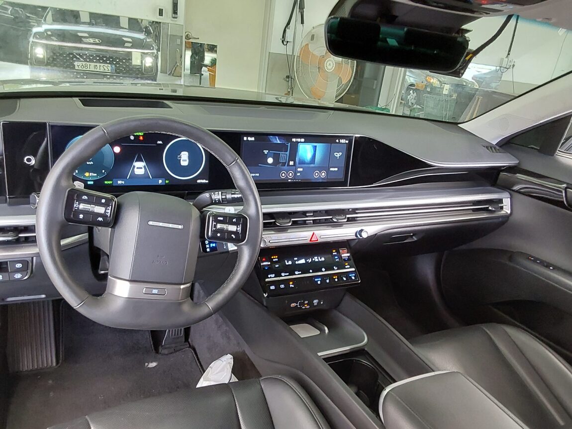 HYUNDAI THE ALL NEW GRANDEUR HYBRID 1.6 HYBRID PREMIUM 2023 - zdjęcie 11