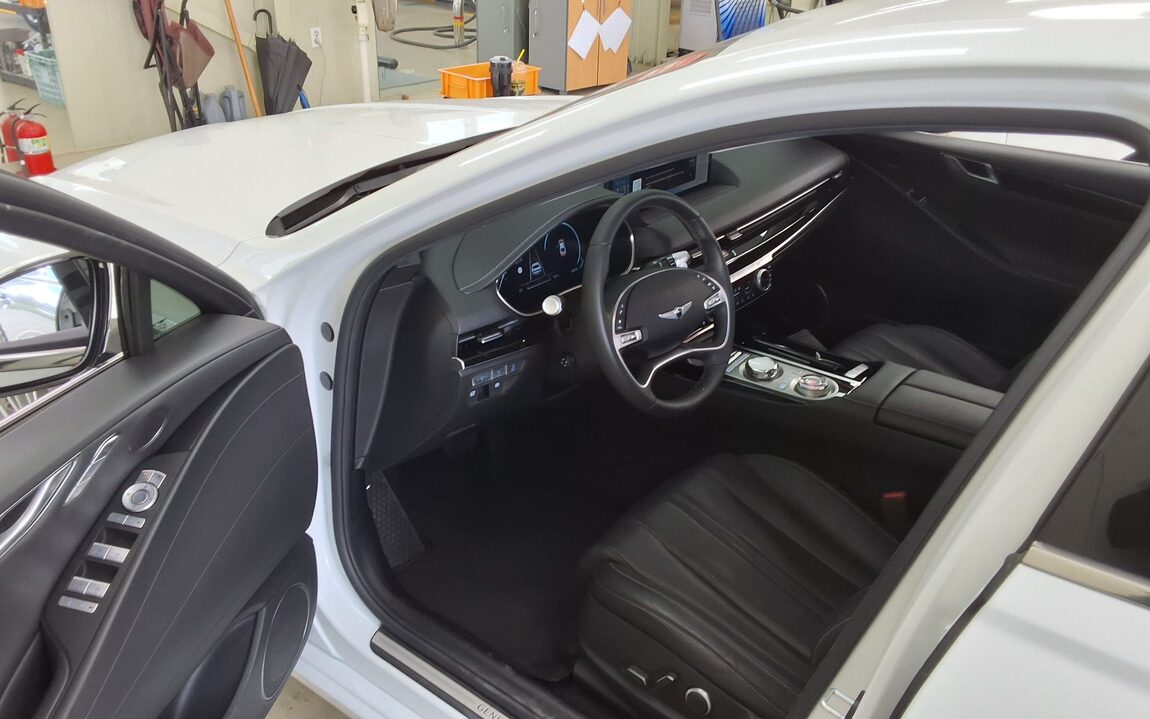 GENESIS THE ALL NEW G80 GASOLINE 2.5 AWD BASE MODEL 2024 - zdjęcie 10