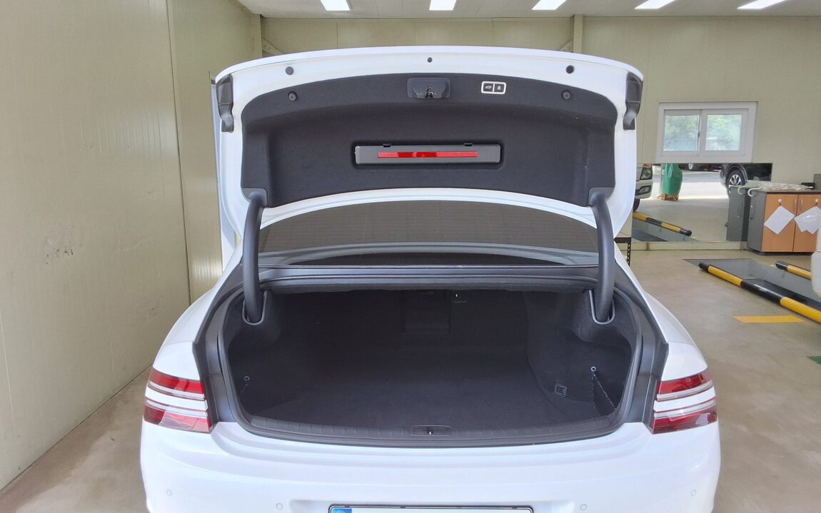 GENESIS THE ALL NEW G80 GASOLINE 2.5 AWD BASE MODEL 2024 - zdjęcie 15