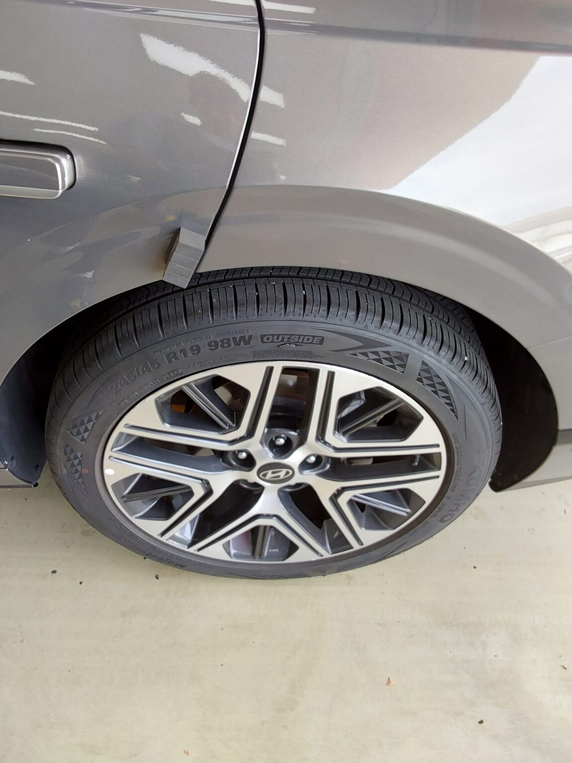 HYUNDAI THE ALL NEW GRANDEUR GASOLINE 2.5 PREMIUM 2024 - zdjęcie 20