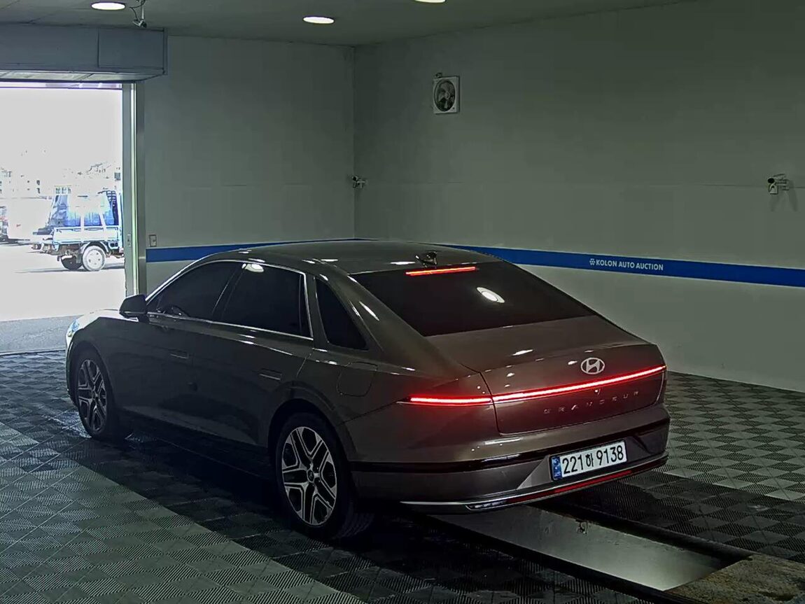 HYUNDAI THE ALL NEW GRANDEUR GASOLINE 2.5 PREMIUM 2024 - zdjęcie 6