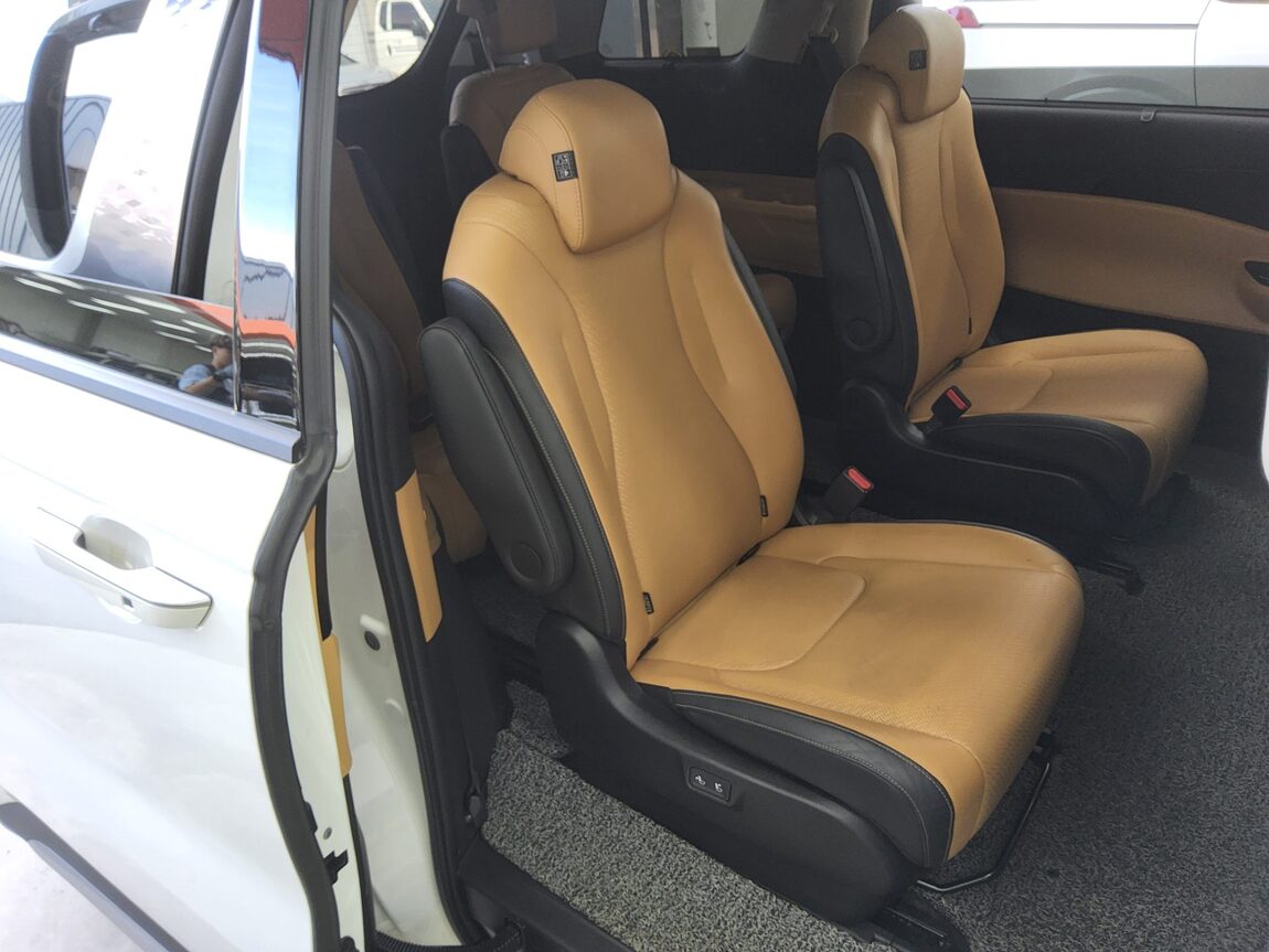 KIA NEW CARNIVAL (KA4) 9-SEATER DIESEL NOBLESSE 2022 - zdjęcie 13