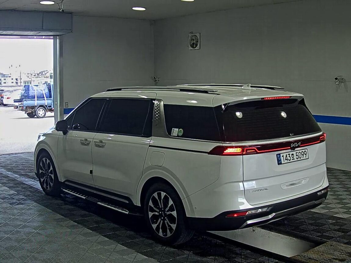 KIA NEW CARNIVAL (KA4) 9-SEATER DIESEL NOBLESSE 2022 - zdjęcie 6