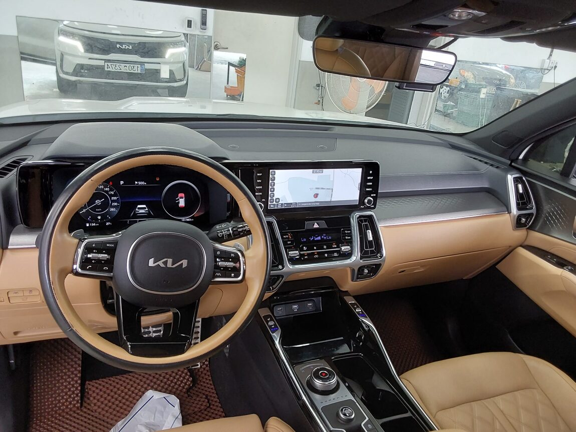 KIA NEW SORENTO (MQ4) 2.2 DIESEL 2WD SIGNATURE 2023 - zdjęcie 11