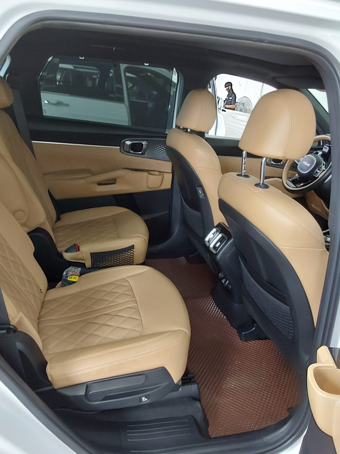 KIA NEW SORENTO (MQ4) 2.2 DIESEL 2WD SIGNATURE 2023 - zdjęcie 13