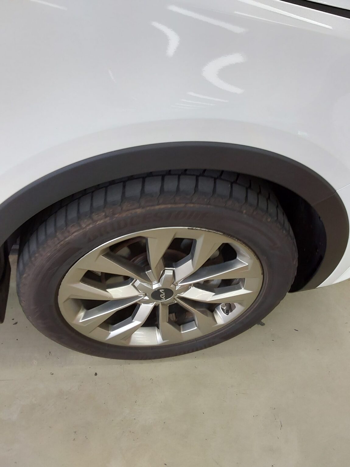 KIA NEW SORENTO (MQ4) 2.2 DIESEL 2WD SIGNATURE 2023 - zdjęcie 22