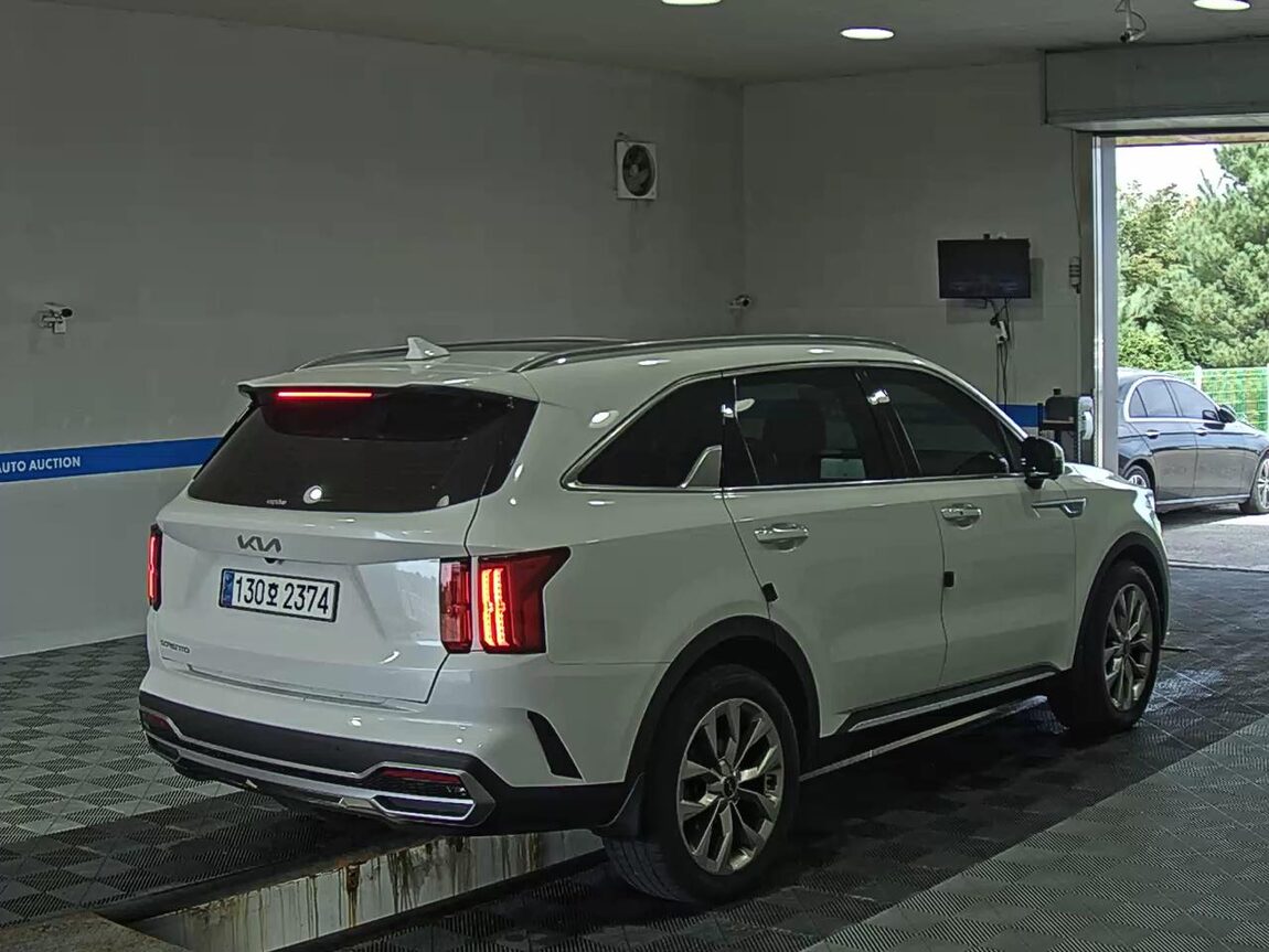 KIA NEW SORENTO (MQ4) 2.2 DIESEL 2WD SIGNATURE 2023 - zdjęcie 5
