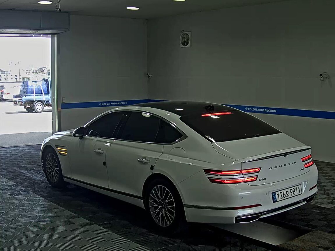 GENESIS THE ALL NEW G80 GASOLINE 2.5 AWD BASE MODEL 2022 - zdjęcie 6