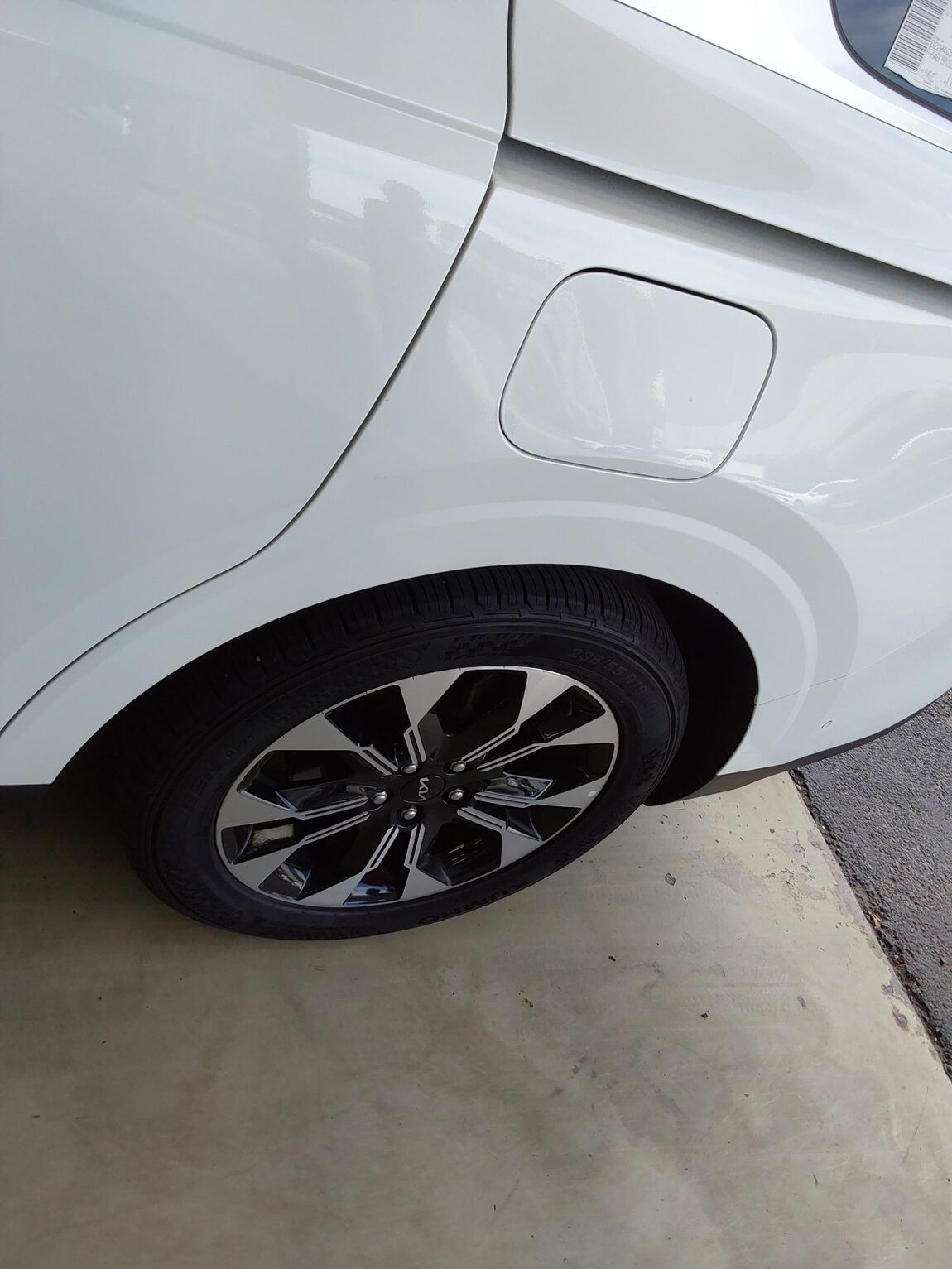 KIA NEW CARNIVAL (KA4) 9-SEATER DIESEL SIGNATURE 2023 - zdjęcie 21
