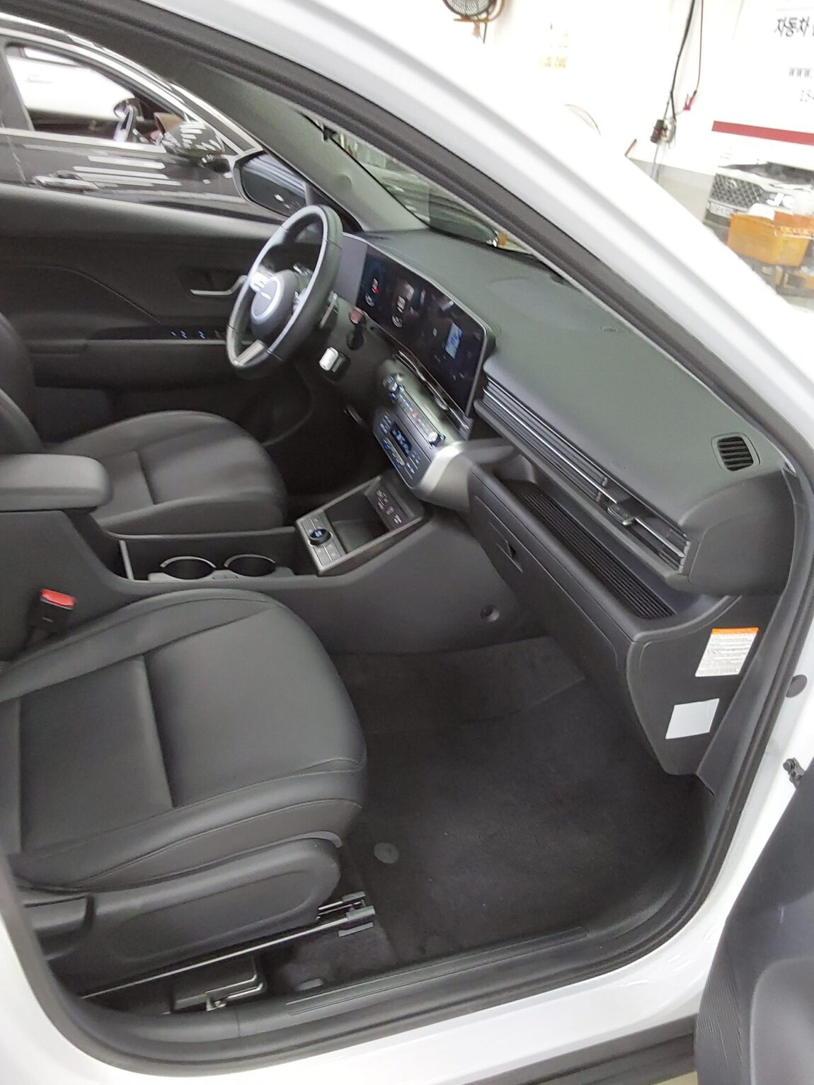 HYUNDAI THE ALL NEW KONA HYBRID 1.6 HEV MODERN 2023 - zdjęcie 14