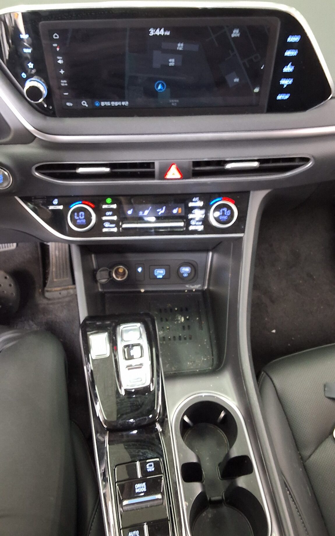 HYUNDAI SONATA (DN8) G2.0 MODERN 2023 - zdjęcie 18