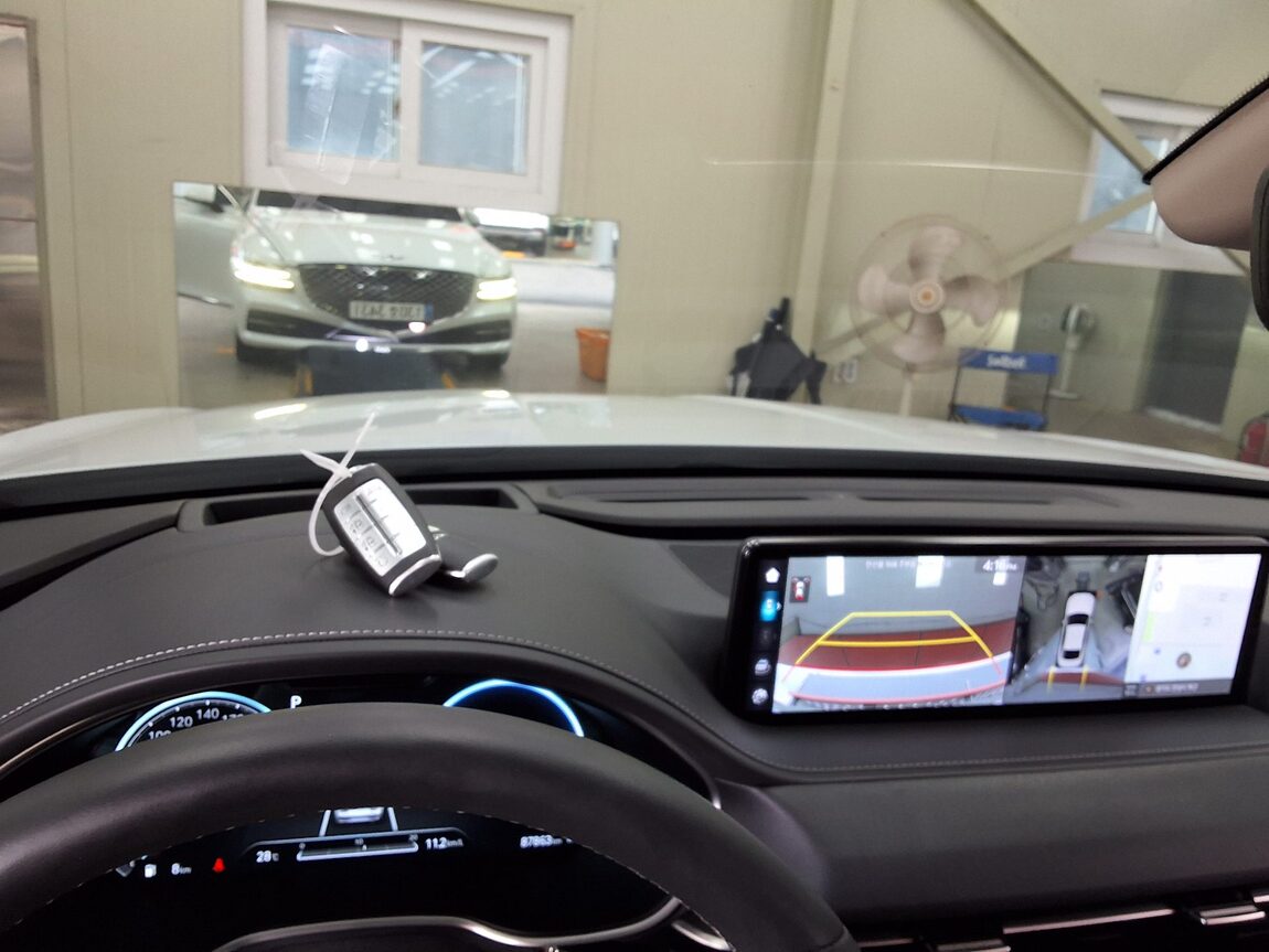 GENESIS THE ALL NEW G80 GASOLINE 2.5 AWD BASE MODEL 2024 - zdjęcie 25