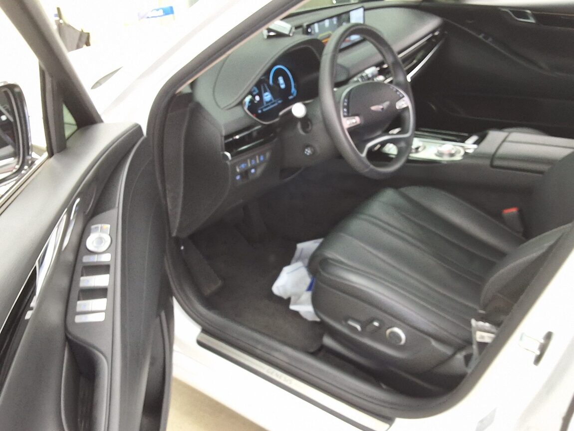 GENESIS THE ALL NEW G80 GASOLINE 2.5 AWD BASE MODEL 2024 - zdjęcie 11