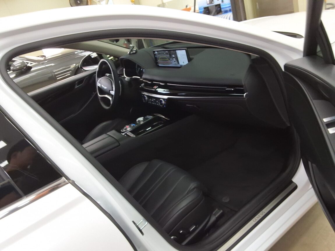 GENESIS THE ALL NEW G80 GASOLINE 2.5 AWD BASE MODEL 2024 - zdjęcie 15