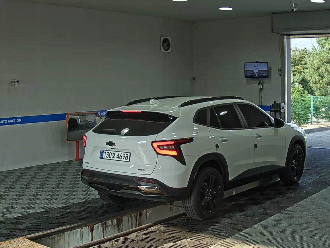 CHEVROLET (DAEWOO) TRAX CROSSOVER 1.2 GASOLINE TURBO ACTIVE 2024 - zdjęcie 5