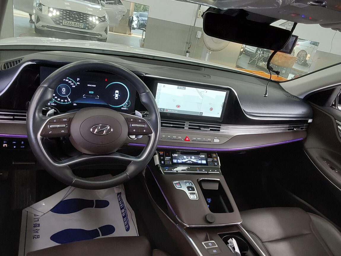 HYUNDAI THE NEW GRANDEUR IG GASOLINE 2.5 EXCLUSIVE 2022 - zdjęcie 11