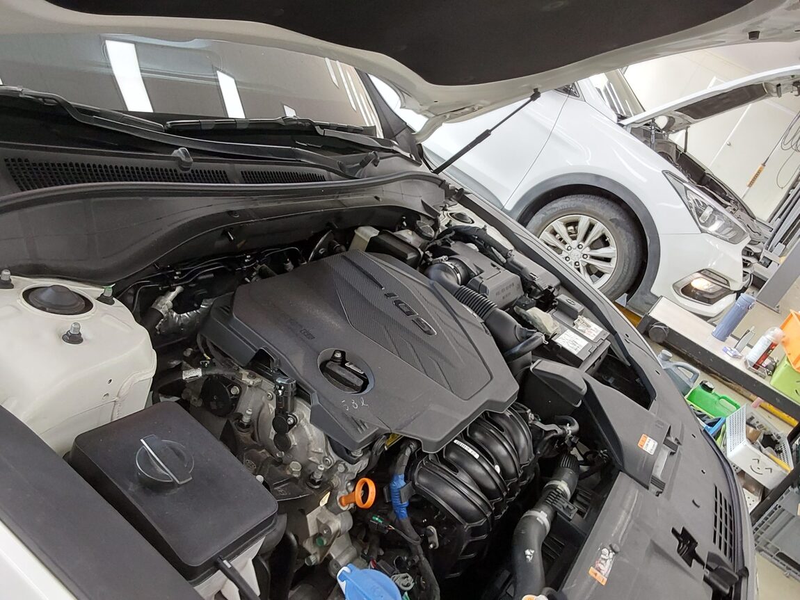 HYUNDAI THE NEW GRANDEUR IG GASOLINE 2.5 EXCLUSIVE 2022 - zdjęcie 19